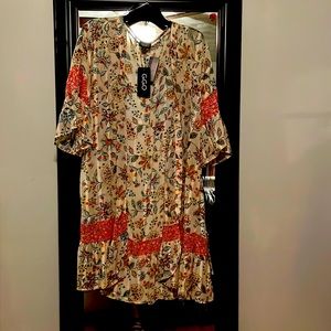 New with tags, floral cream and peach kimono